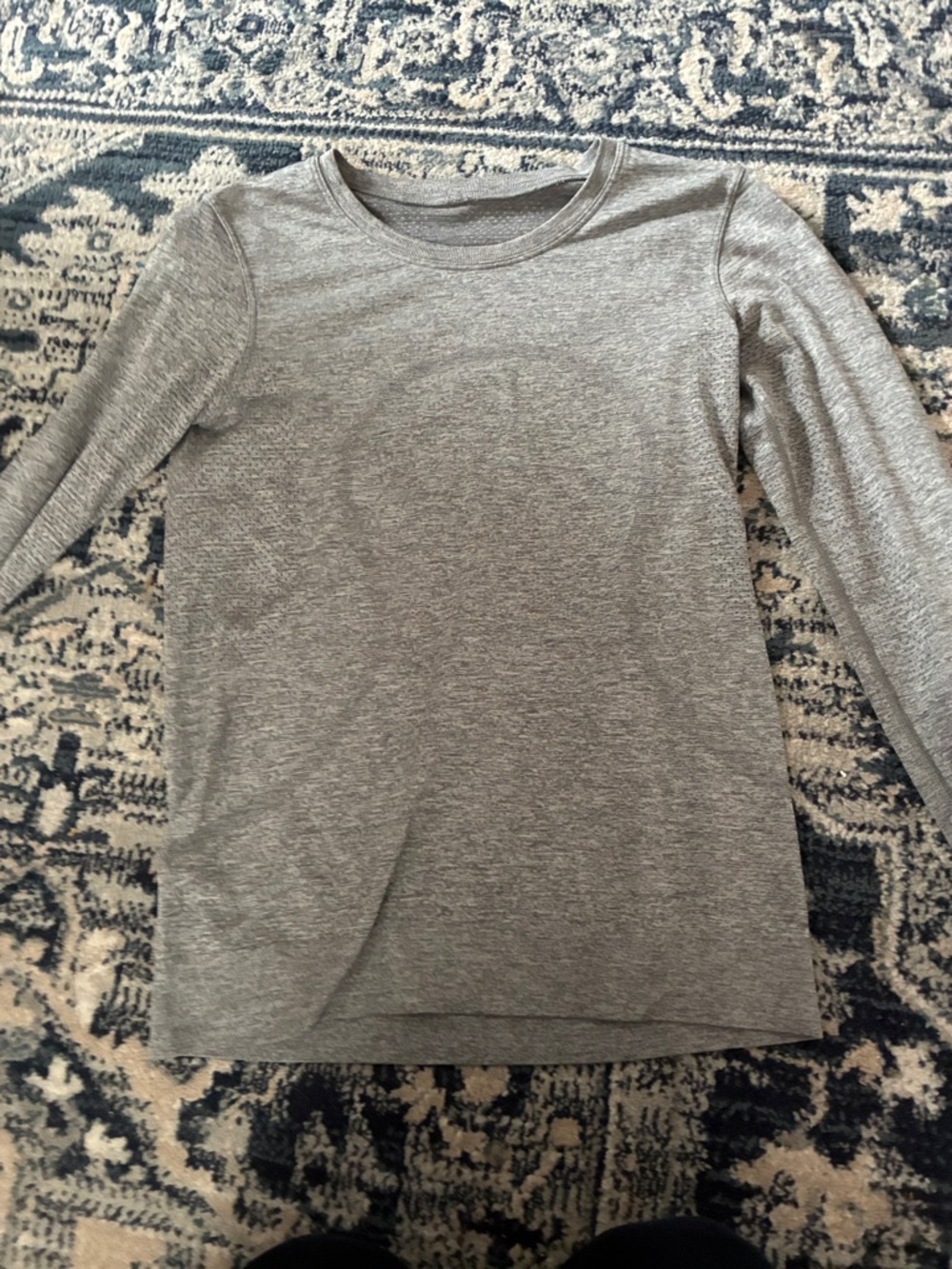 Lululemon Long-Sleeve Gray swiftly tech shirt